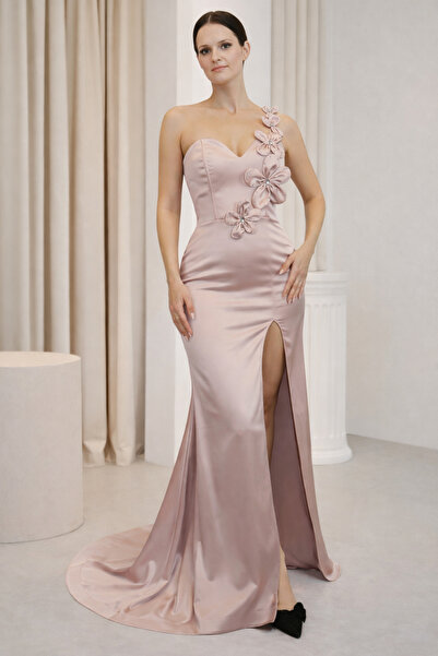 Atelier Anca Socolovschi Rochie de seară, lungă cu trenă, roz pudrat