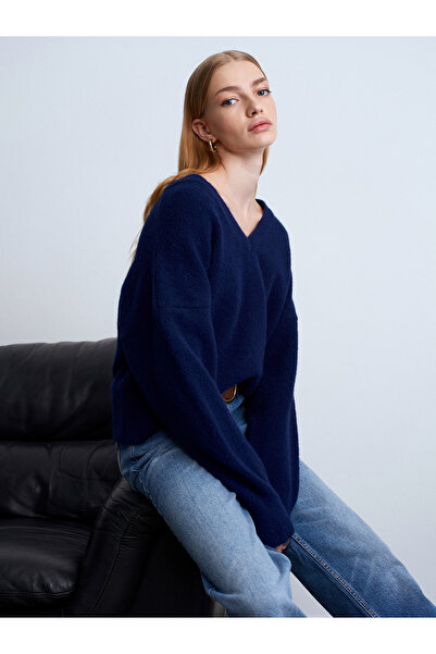 Dilvin 10645 V-Neck Wool Blend Sweater-Dark Blue
