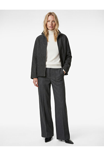 Koton Stand Collar Long Sleeve Zippered Cashmere Jacket