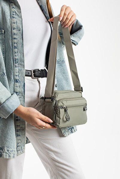 Sanmorris Kadın Suya Dayanıklı Paraşüt Kumaş 4 Gözlü Çapraz Askılı Oval El Ve...