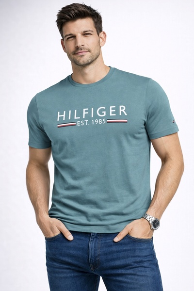 Tommy Hilfiger تي شيرت TH - شعار التوقيع، مقاس عادي أزرق