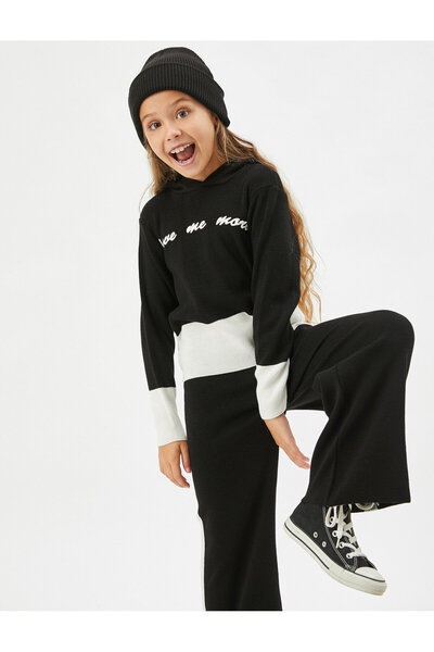 Koton Hanorac brodat cu glugă, color block