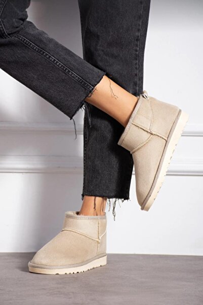 coolsteps حذاء نسائي للكاحل من جلد الغزال باللون البيج مع حذاء بنعل سميك مشعر