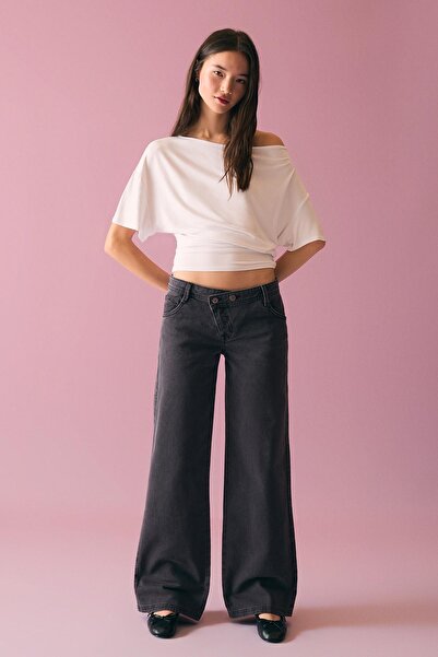 Bershka Baskılı fitilli kumaş pantolon