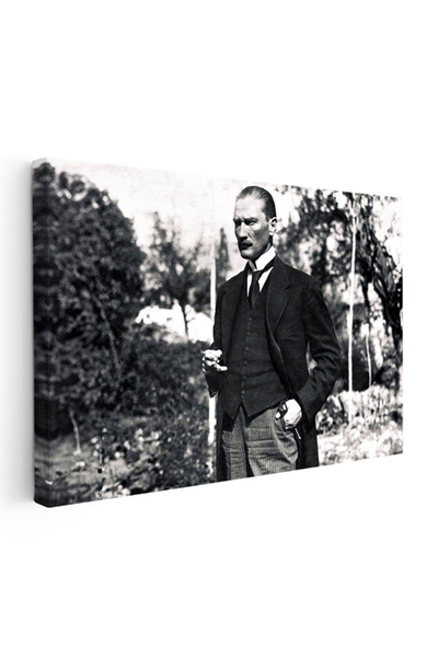 oppanimor Kanvas Tablo Atatürk Bahçede Bastonlu Duruş Atatürk Tablosu Ev Ofis...
