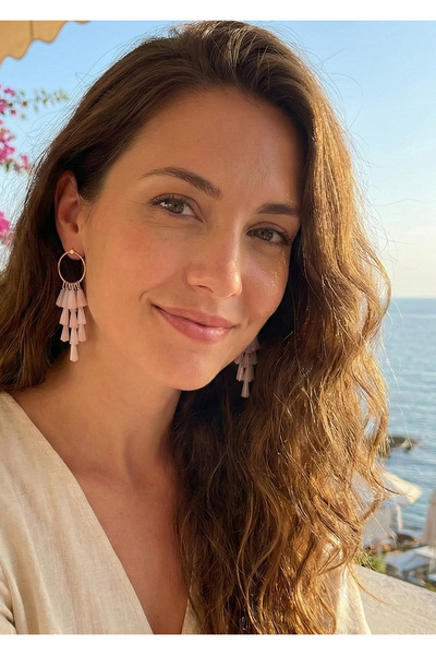 Duke Nickle أقراط شرابة وردية Rdpk5179