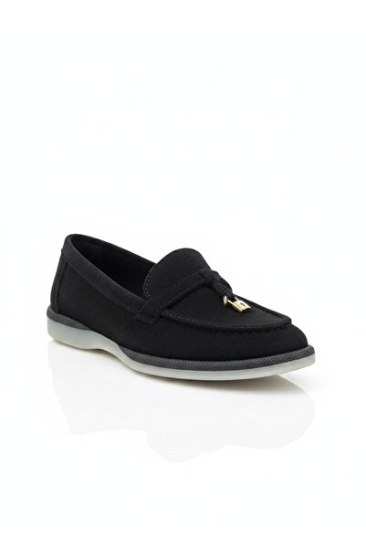 guijarro Masculine Lines, Feminine Touch: Women's Loafer with Gold Charm Detail