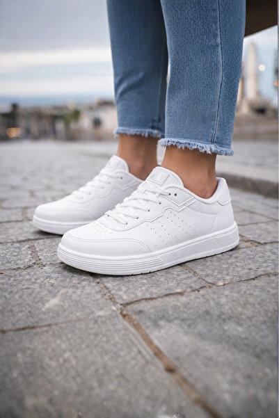 BayBayan حذاء رياضي نسائي يومي غير قابل للانزلاق بنعل ناعم ومريح برباط