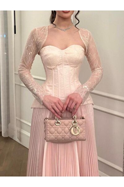 Genenic Elegant pleated dress