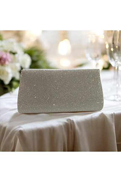 Butik Sparkling Silver Crystal Clutch Bag ✨
