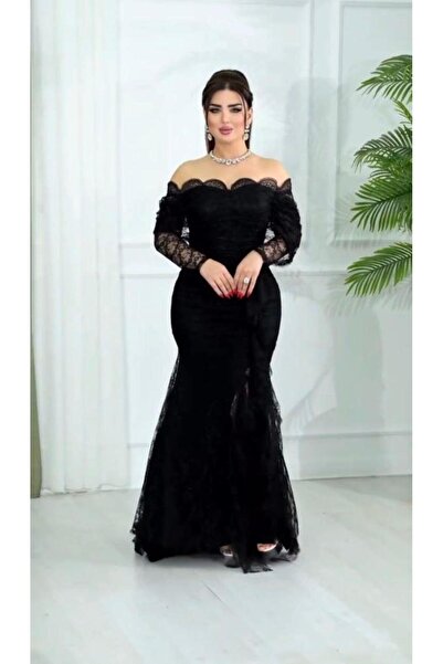 Genenic black lace dress