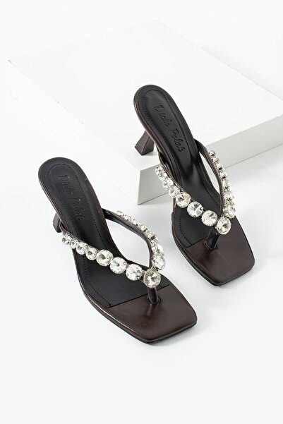 diclepolat Women's Heeled Stone-Embellished Flip-Flops Gala