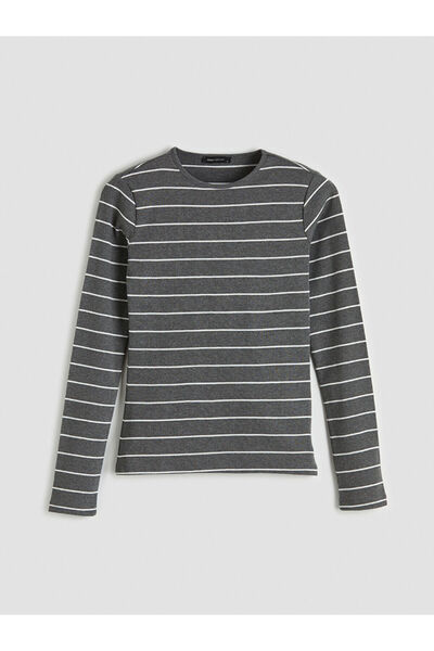 LC Waikiki Piese de calitate din Çelebi Store Body de damă cu guler oval și d...