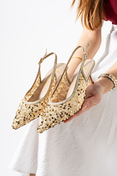 Best Cover ARIYA Kadın Gold Sivri Burun Slingback Pul Payet Detaylı İnce Topu...
