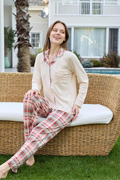 İpek Women's Long Sleeve Front Button Plaid Pattern Pajama Set