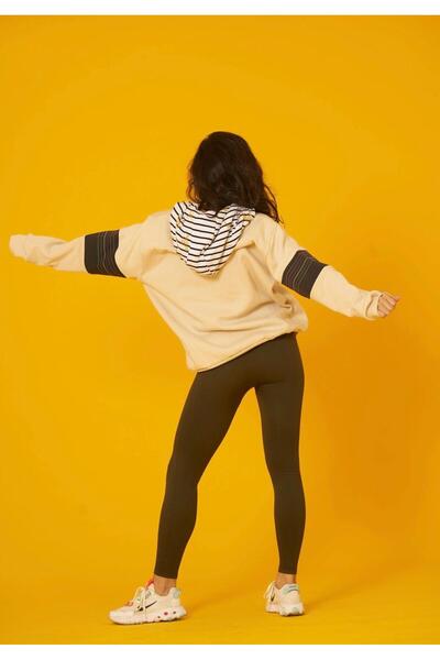 Nani Collection Nani | Açık Krem Renkli Çizgili Sweatshirt