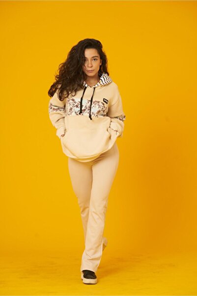 Nani Collection Nani| Taş Rengi, Mavi Çiçek Desenli Unisex Oversize Sweatshirt
