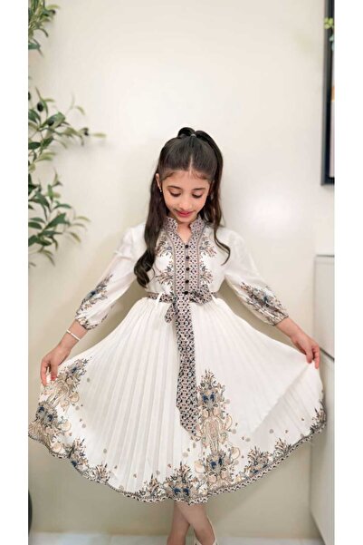 gmax Girls' dress with a pleated pattern