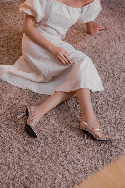 MARY Toc înalt cu detaliu bilă și curea subțire, legat la gleznă, rochie de s...