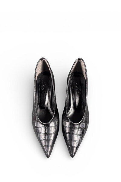 TrendyAnka Women's Black Crocodile Pattern Look 4 cm Low Short Heeled Pointed...