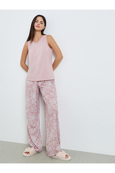 Styli Women Pink Sleeveless Top and Floral Pyjama Set