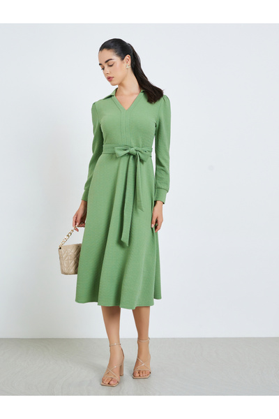 Styli Women Green Waist Tie A-Line Midi Dress