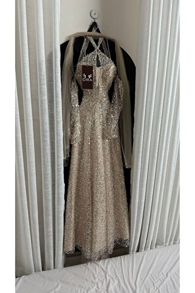 Ora فستان بيج كرادنه ترتر وشال تل تيواني