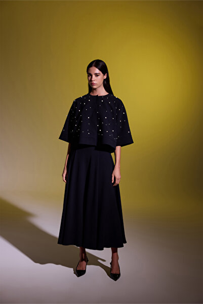 Jus De Pommes SİYAH TAŞ İŞLEMELİ OVERSIZE TRUVAKAR KOLLU KADIN CEKET