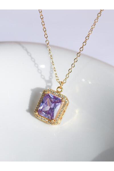 Reorah Collection قلادة مربعة من حجر الزركون الأرجواني