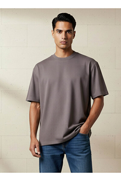 Lee Cooper Men Regular Fit Crew Neck Short Sleeves Graphic Print T-shirt