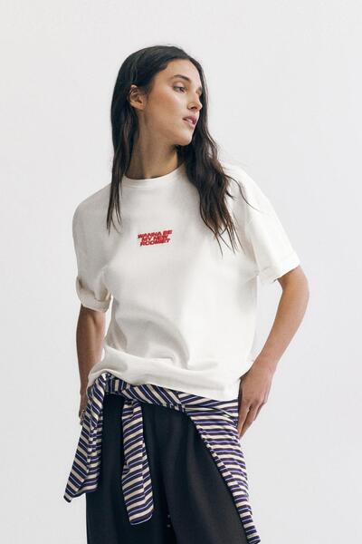 Pull & Bear Roommate grafik tişört