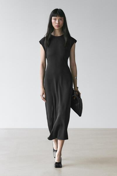 Massimo Dutti Kısa kollu dökümlü elbise