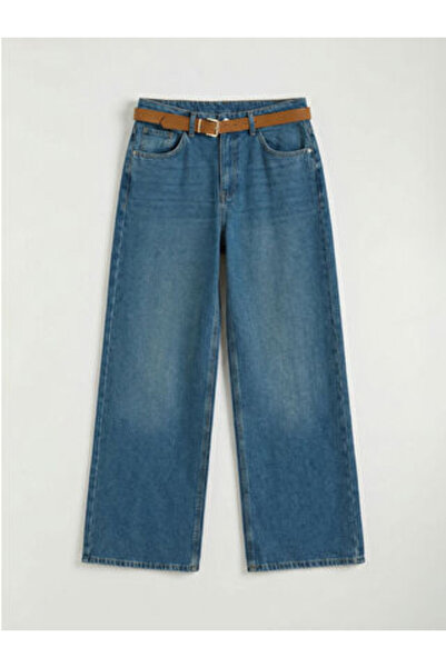 LC Waikiki بنطلون واسع الساقين من art plus store؛ يناسب منطقة الخصر والأرداف،...