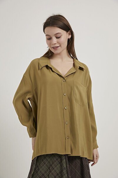 Arma Life قميص نسائي كبير الحجم برقبة مفتوحة من ARMALIFE 1400 MODAL