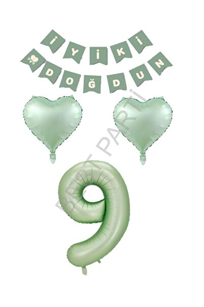 BEST PARTİ أفضل مجموعة لافتات على شكل قلب باللون الأخضر لعيد الميلاد - العمر 9