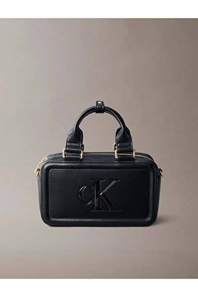 Calvin Klein Bold Ck Bauletto Cro