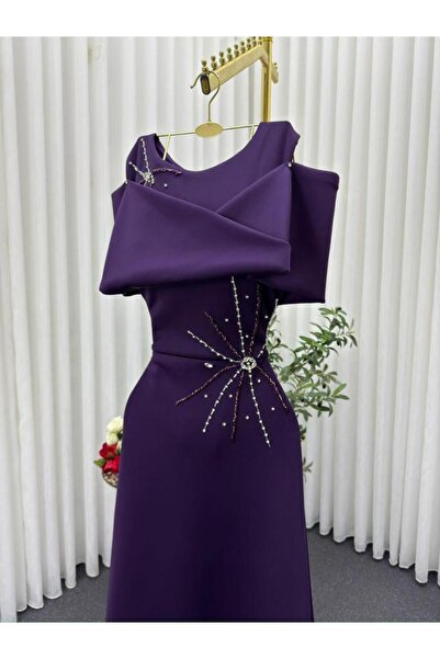 Fine Four Evening dress, Barbie fabric, lined, hand-embroidered