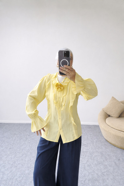 Hatun Atila Women's Rose Accessory Ruffle Detailed Buttoned Shirt Blouse