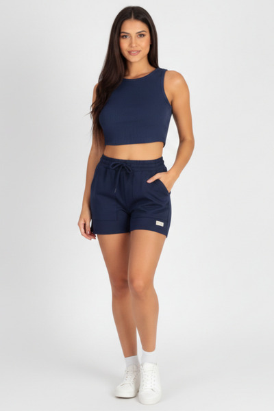 soft&basic Women's Set Printed Pocket Shorts Top Crop Two-Piece Set