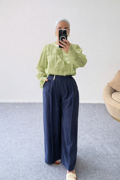 Hatun Atila Women's Rose Accessory Ruffle Detailed Buttoned Shirt Blouse