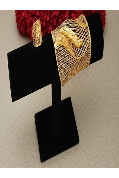 Generic Bangles with a ring, free size