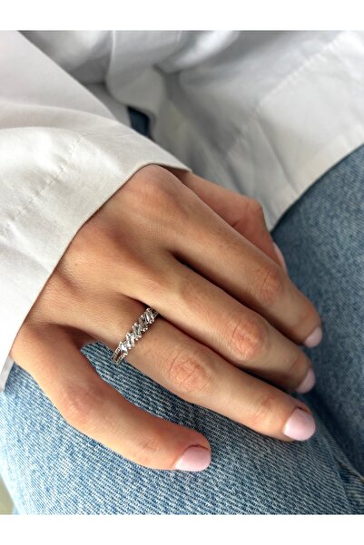 Ressia Çapraz Baget Zirkon Taşlı Ayarlanabilir