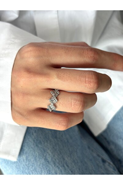 Ressia Cross Baguette Stone Design Adjustable Ring