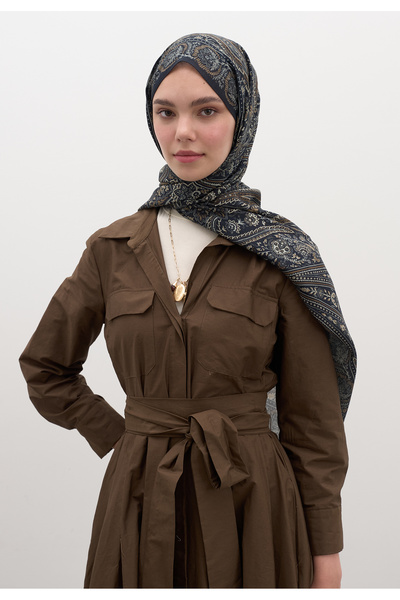 Freshscarfs Petra Pattern Shawl Black