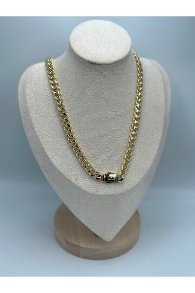 BYYEŞO Front Lock Detail Chain Necklace (Steel)