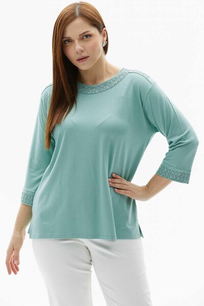 Genel Markalar Büyük Beden Yaka ve Kol Ucu Taşlı Penye Bluz / YEŞİL