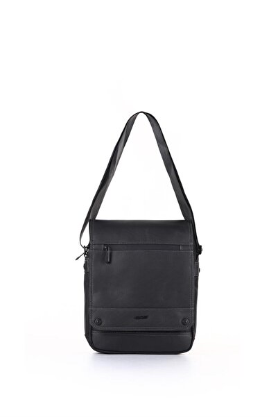 ÇÇS Μαύρη τσάντα ώμου μεγάλου μεγέθους με κάλυμμα και λουράκι χιαστί 31119