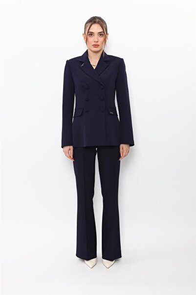 ÖNDER ÖZSOY Düğmeli Klasik Blazer Ceket & Cepli İspanyol Paça Pantolon Kadın ...