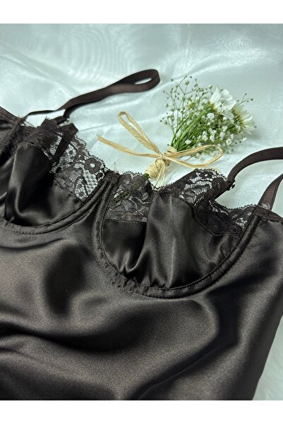 Liorna Kahverengi Balenli Sırt Bağlama Detaylı Saten Gecelik