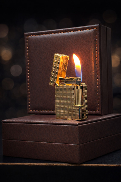 PROMISE Kabartmalı Metal Yüzeyli Premium Lüks Çakmak Şık Tasarım Üst Düzey Ka...